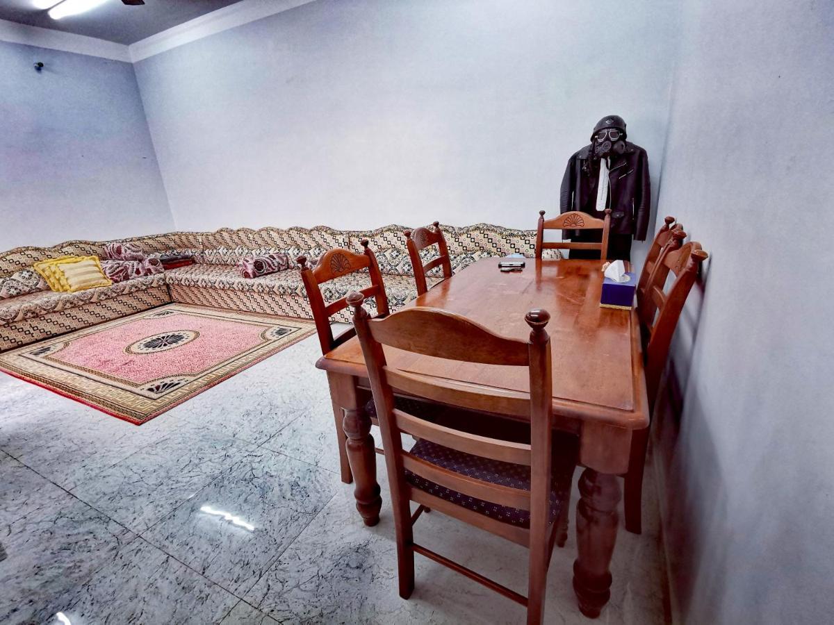 228Hostel Al Ḩamrāʼ Eksteriør bilde
