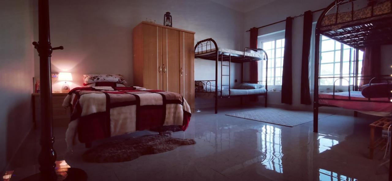 228Hostel Al Ḩamrāʼ Eksteriør bilde